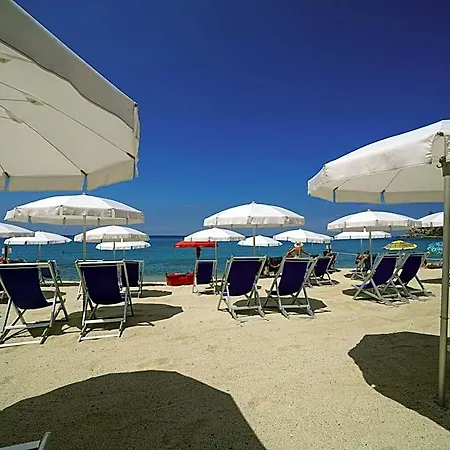 Hotel Rosy Ricadi
