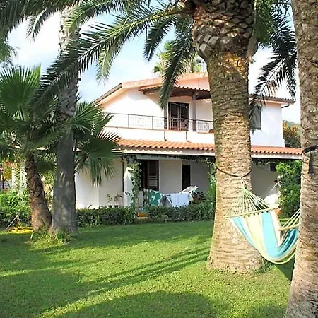Hotel Rosy Ricadi