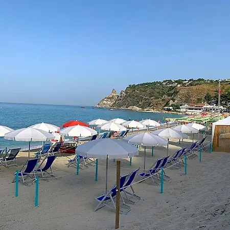 Rosy Hotel 4*