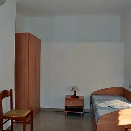 Rosy 4* Ricadi